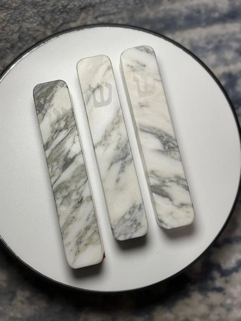 Gray/White Quarts Shin Engraved Mezuzah